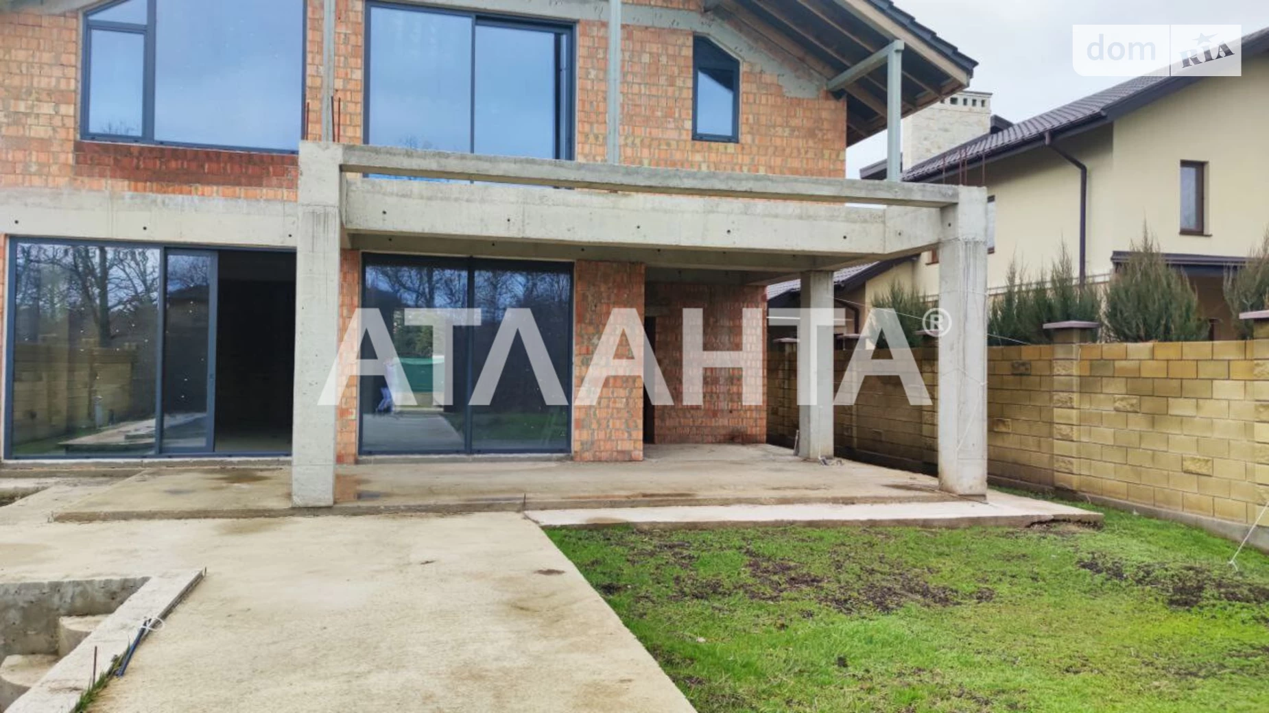 Продается дом на 2 этажа 293 кв. м с подвалом, цена: 360000 $ - фото 4