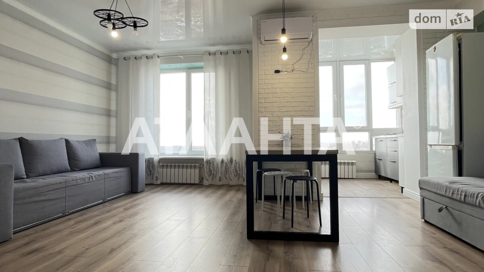 Продается 1-комнатная квартира 43.2 кв. м в Фонтанке, ул. Чехова, 1/1 - фото 5