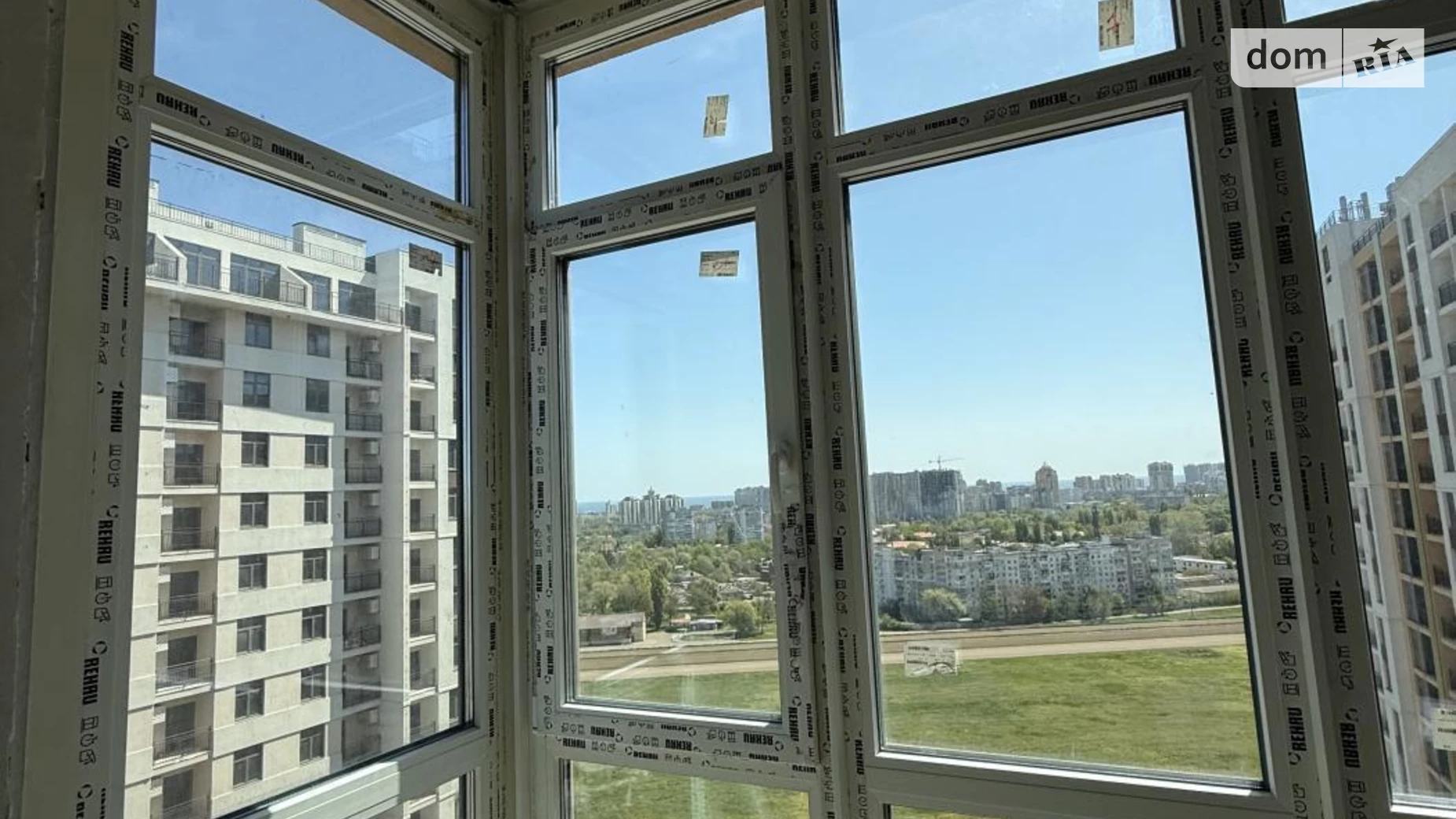 Продається 2-кімнатна квартира 60 кв. м у Одесі, вул. Краснова, 3 корпус 65 - фото 3