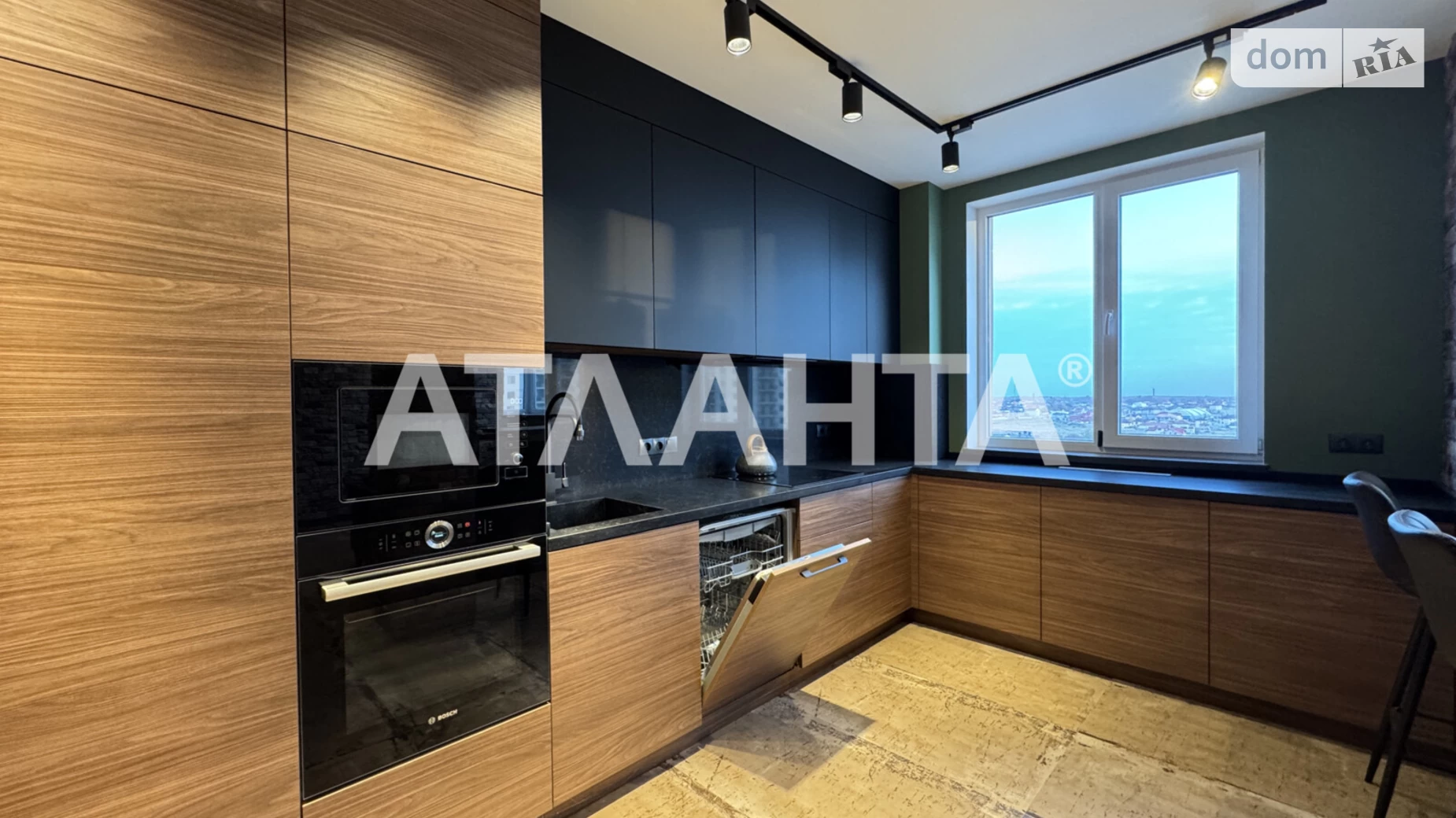 Продается 4-комнатная квартира 117.7 кв. м в Крыжановке, ул. Академика Сахарова, 9 - фото 3