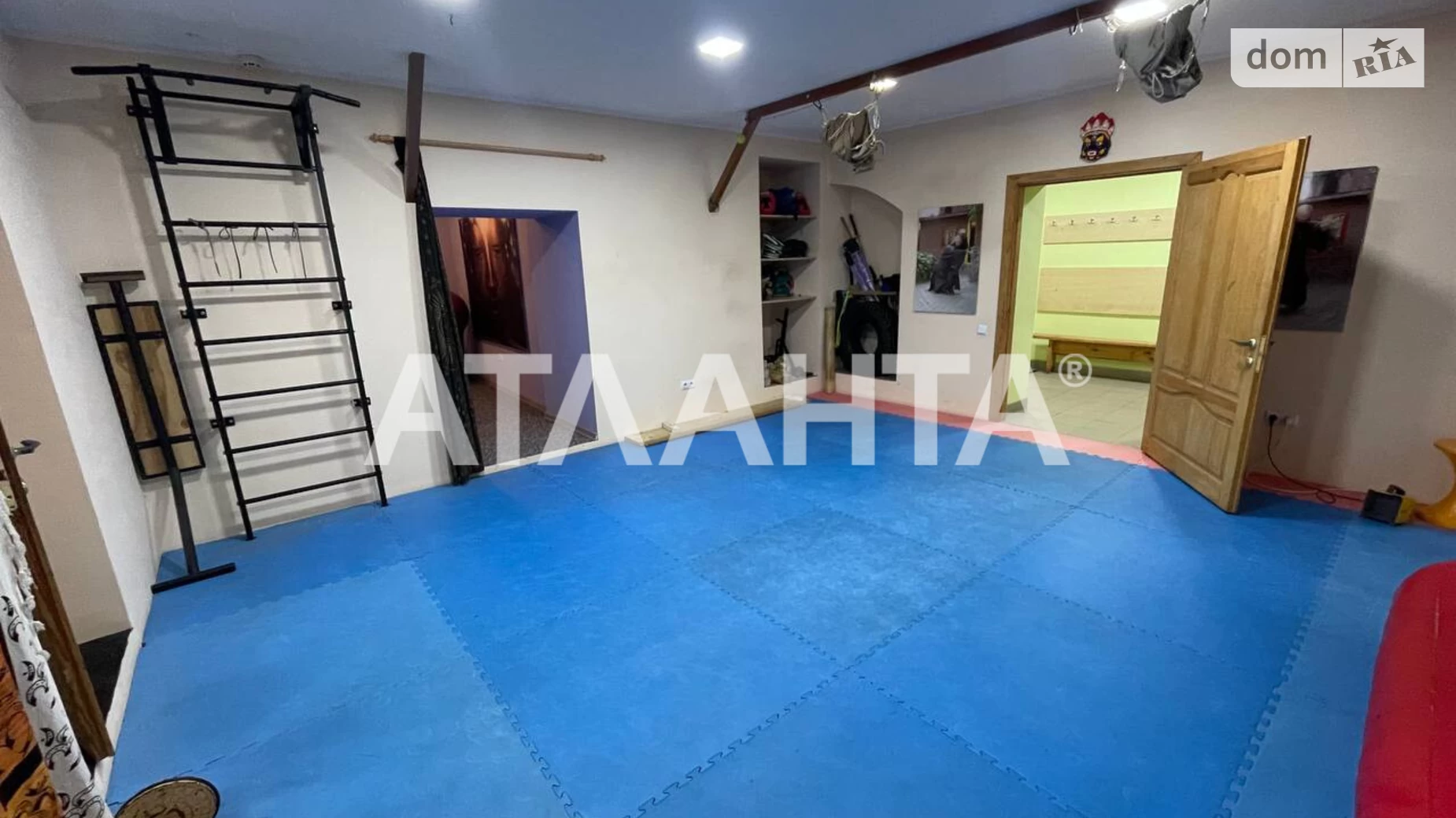 Продається приміщення вільного призначення 113.5 кв. м в 3-поверховій будівлі, цена: 46000 $ - фото 2