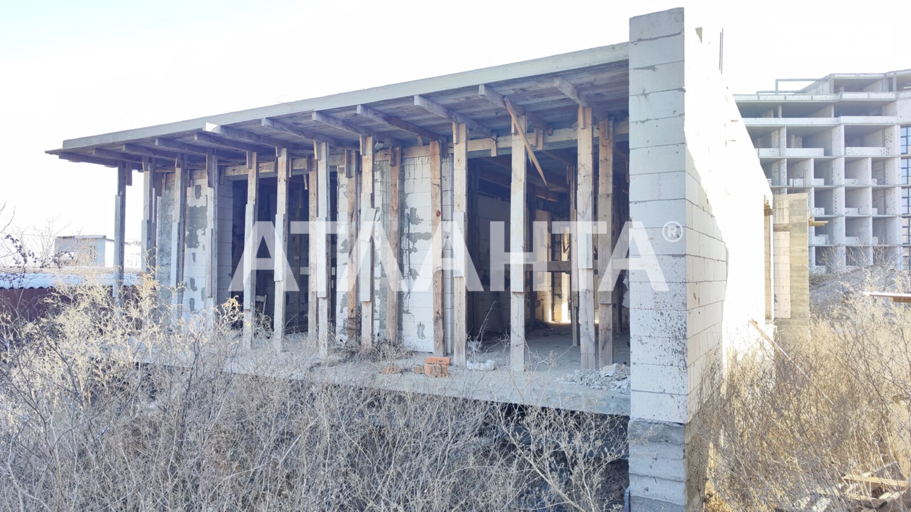 Продается дом на 2 этажа 230 кв. м с балконом, цена: 87000 $ - фото 2