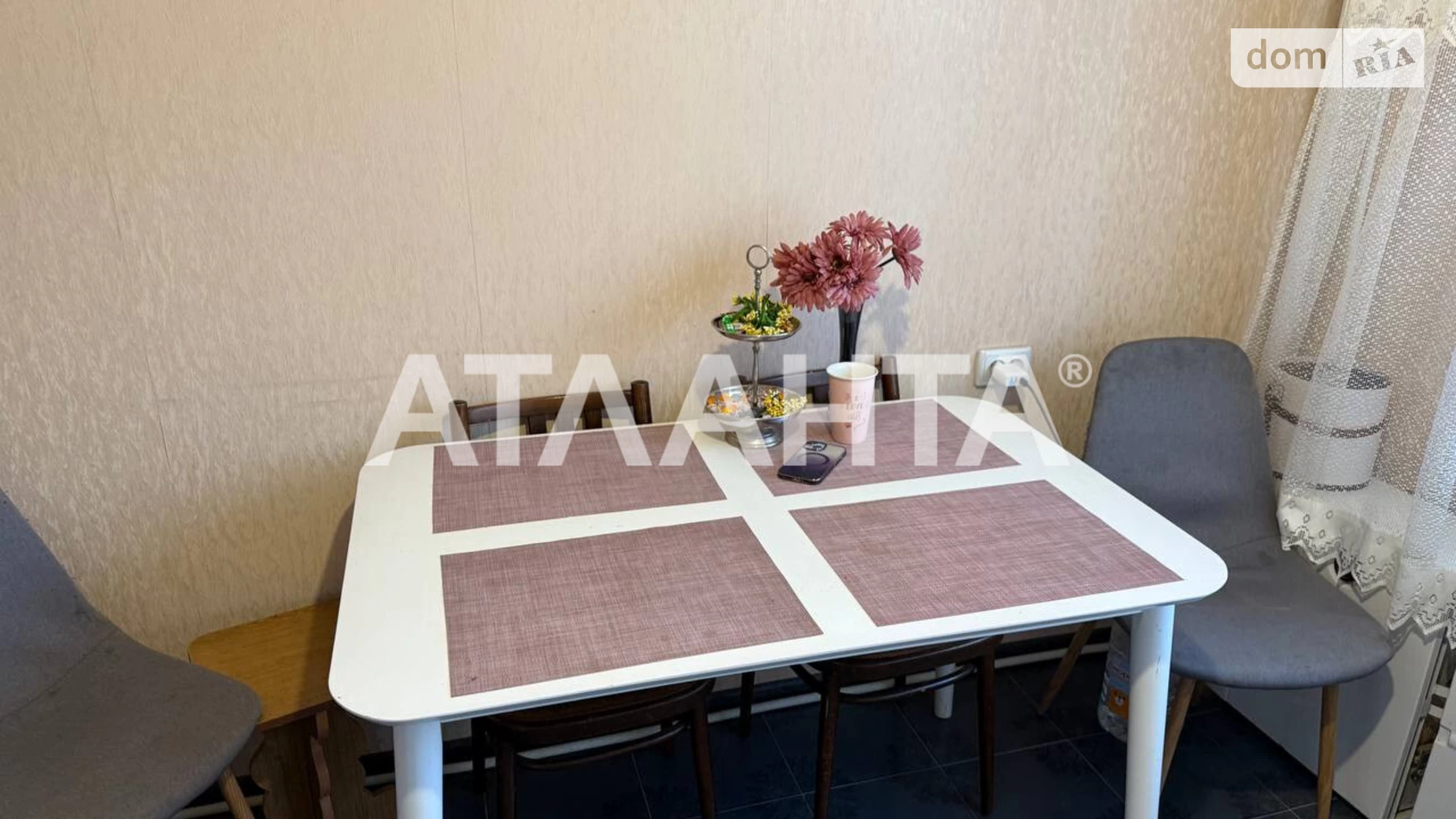 Продается 2-комнатная квартира 51 кв. м в Петровке, ул. Лядова - фото 3