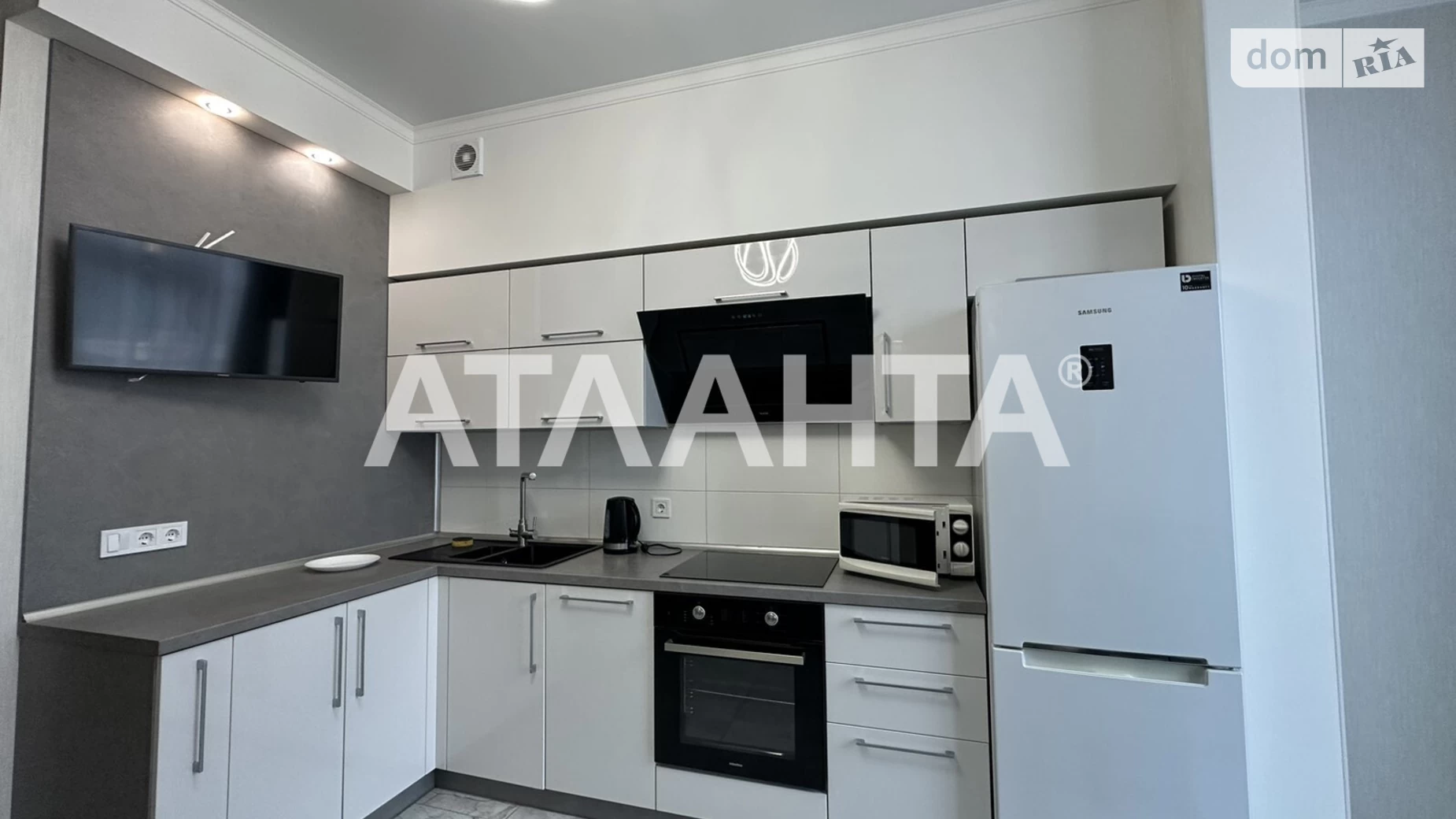 Продается 1-комнатная квартира 46.5 кв. м в Одессе, бул. Итальянский, 1Б - фото 4