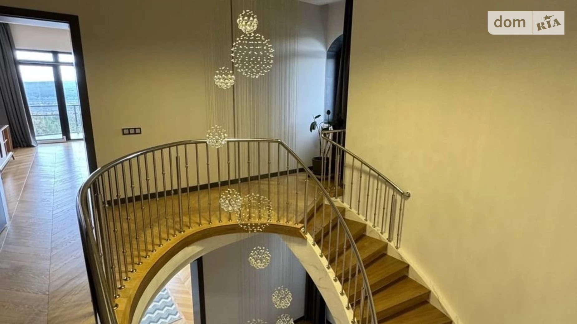 Продается дом на 2 этажа 295.3 кв. м с балконом, цена: 500000 $ - фото 4