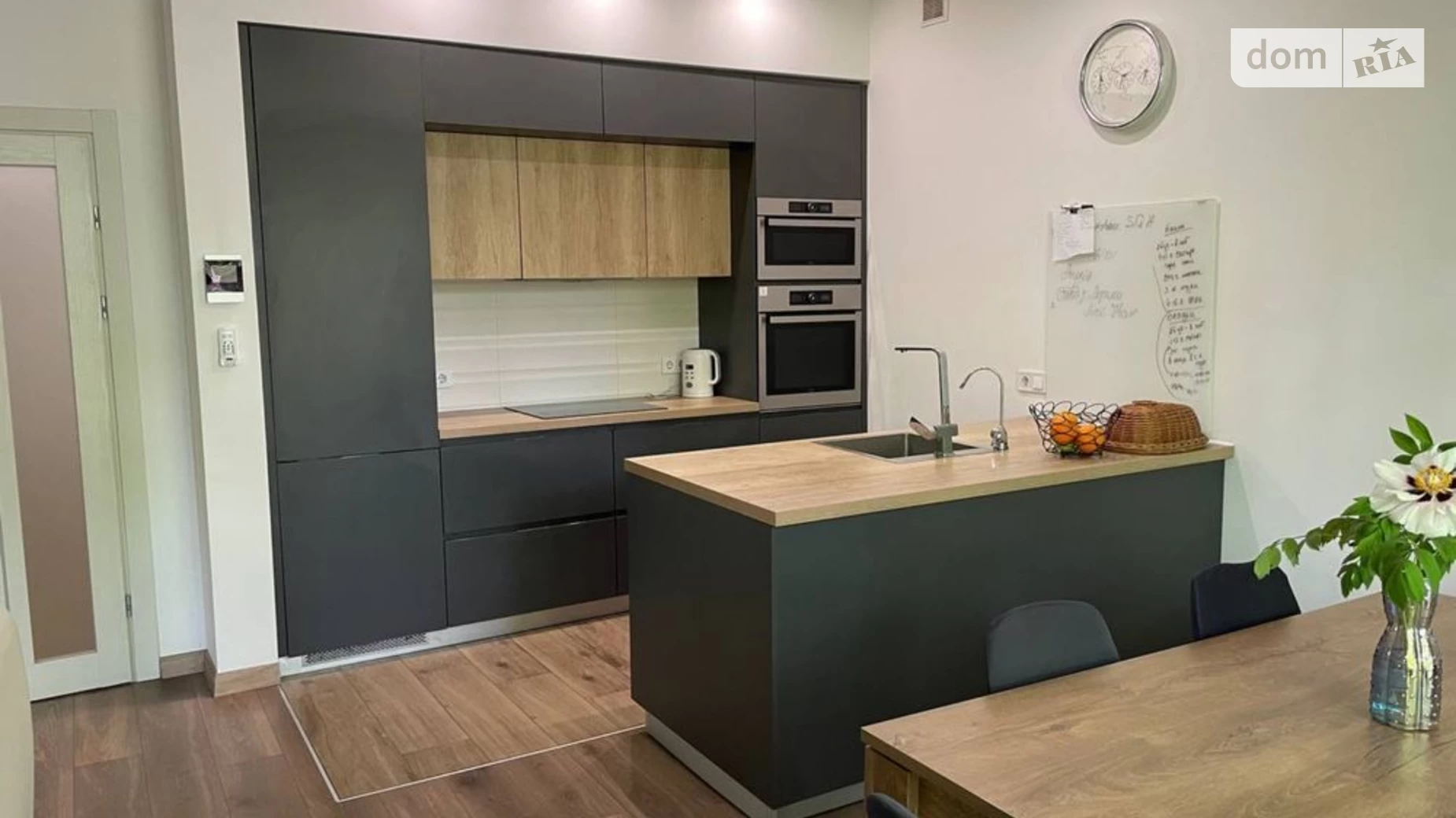 Сдается в аренду дом на 2 этажа 150 кв. м с гаражом, цена: 1800 $ - фото 3