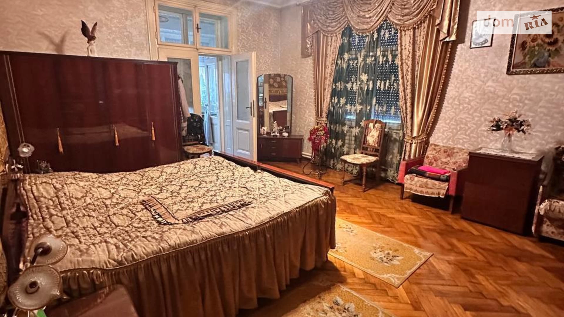 Продається 3-кімнатна квартира 112 кв. м у Мукачеві, центр - фото 2