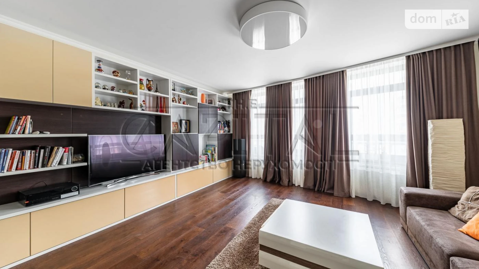 Продается 3-комнатная квартира 96.6 кв. м в, цена: 149000 $ - фото 2