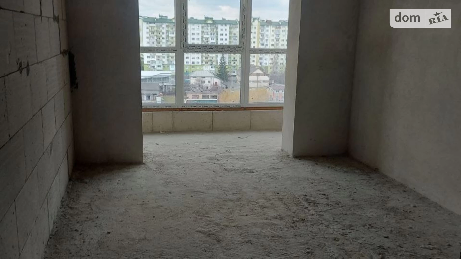 Продается 2-комнатная квартира 67.4 кв. м в Ивано-Франковске, ул. Ребета Л. - фото 2
