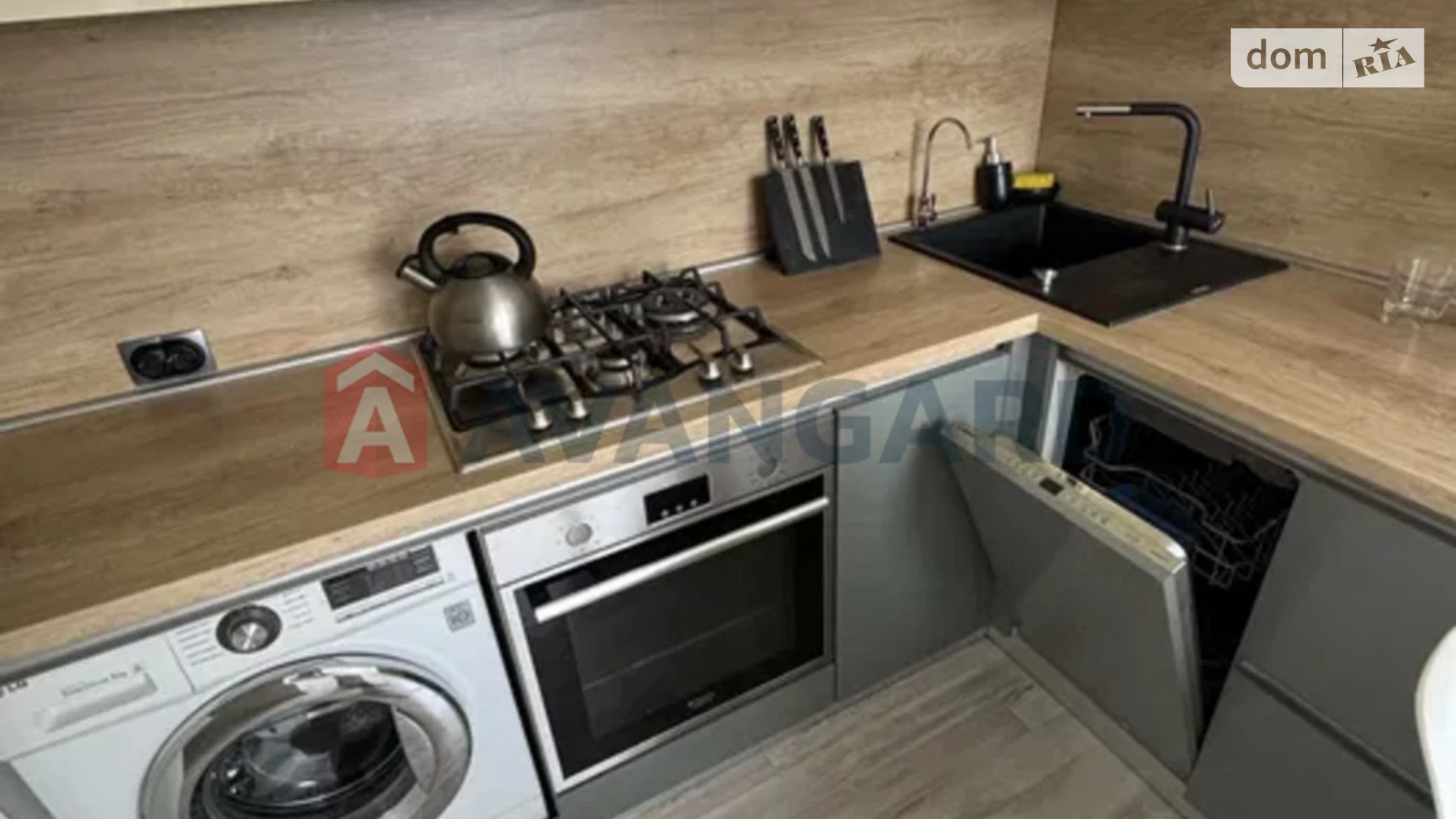 2-комнатная квартира 46 кв. м в, цена: 39000 $ - фото 2