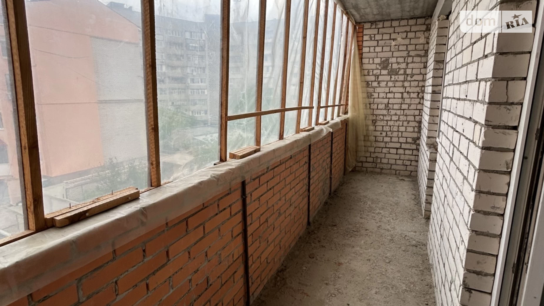 Продается 3-комнатная квартира 98.6 кв. м в Николаеве, ул. Водопроводная, 34 - фото 2