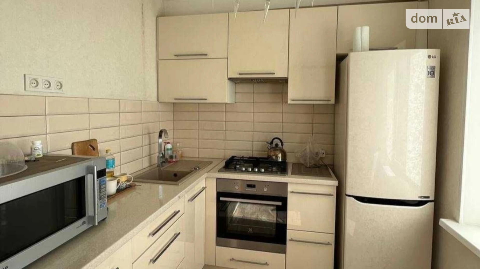 2-комнатная квартира 50 кв. м в, цена: 35000 $ - фото 2