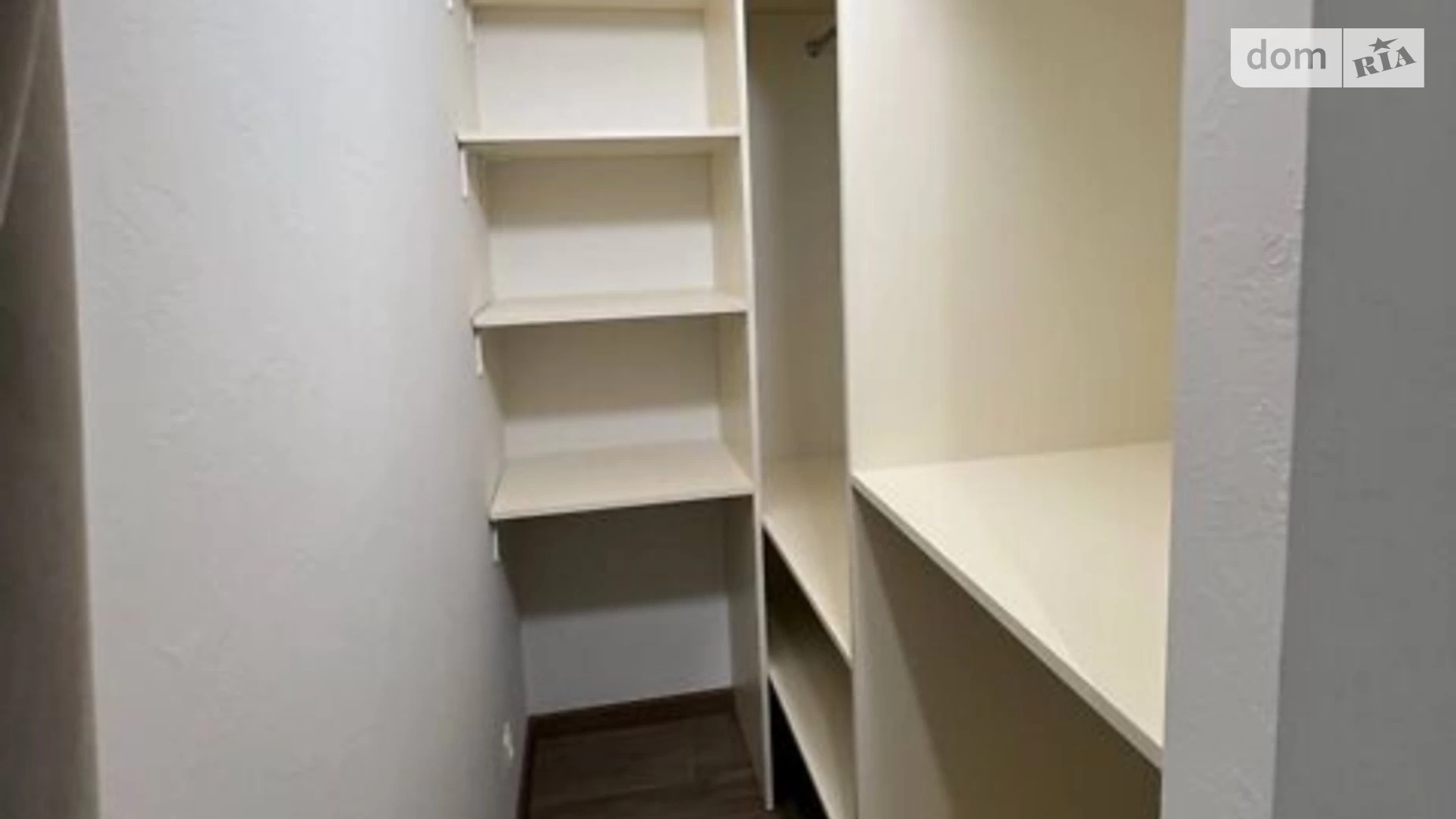 1-комнатная квартира 45 кв. м в Тернополе, ул. Черновецкая - фото 3