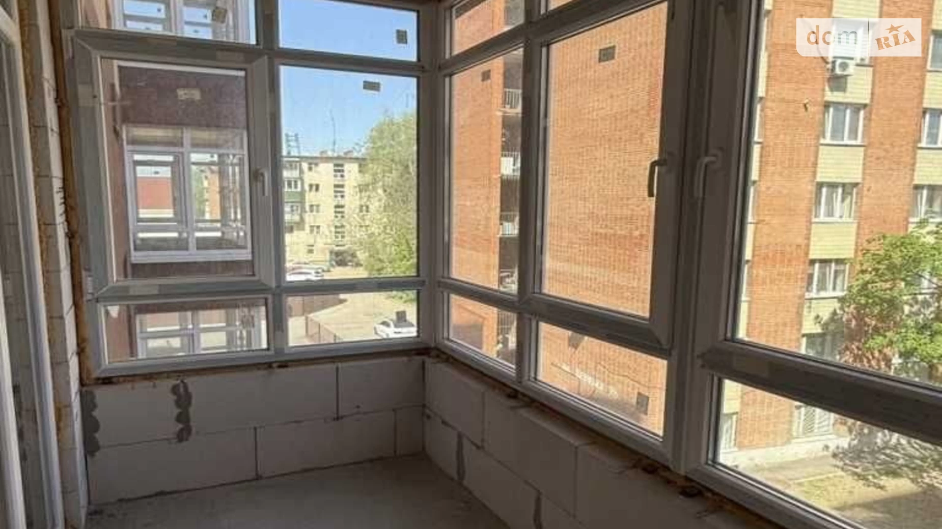 Продається 2-кімнатна квартира 71 кв. м у, цена: 70000 $ - фото 2