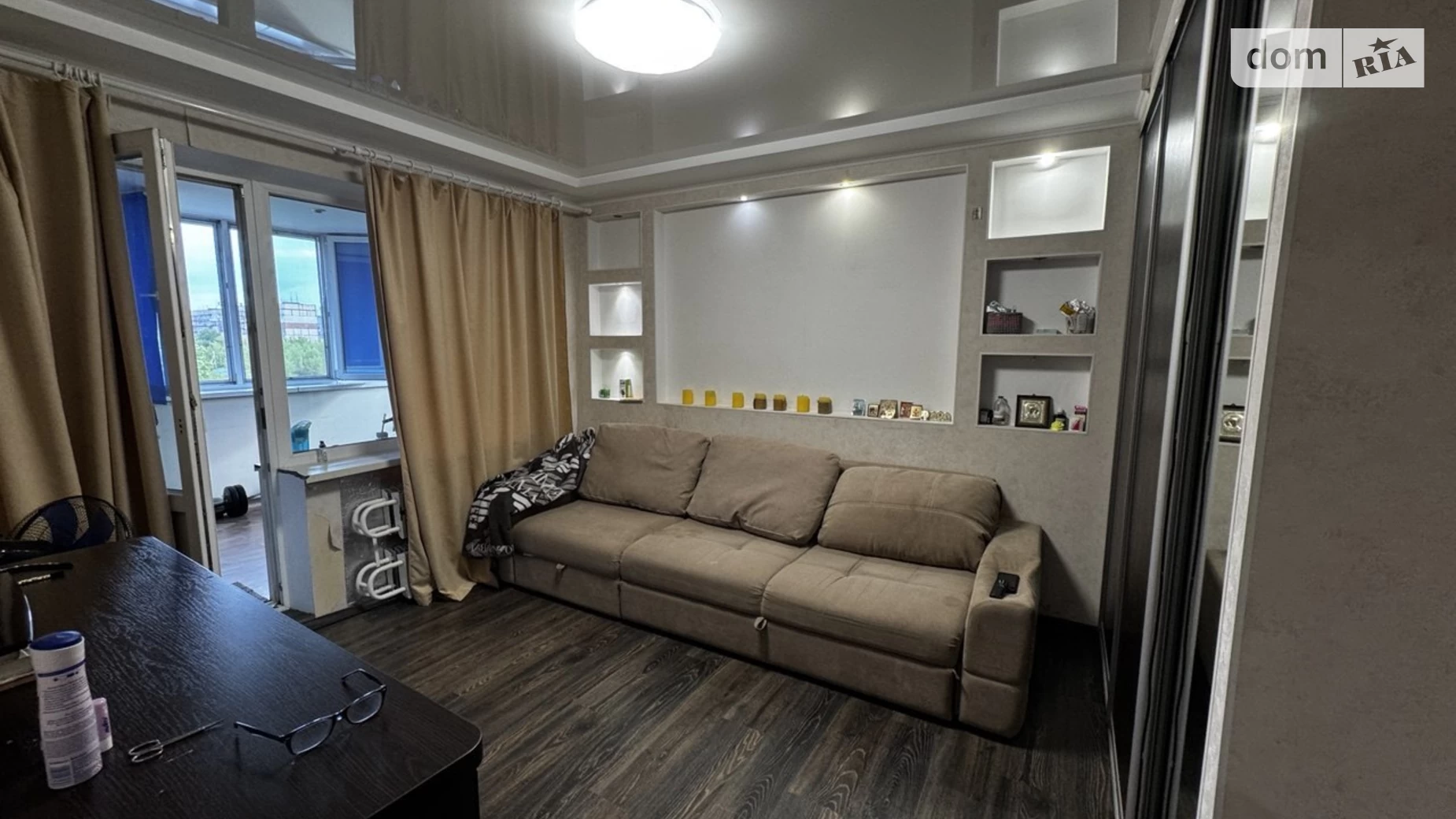 Продается 3-комнатная квартира 76.2 кв. м в Днепре, пер. Экипажный, 10 - фото 2