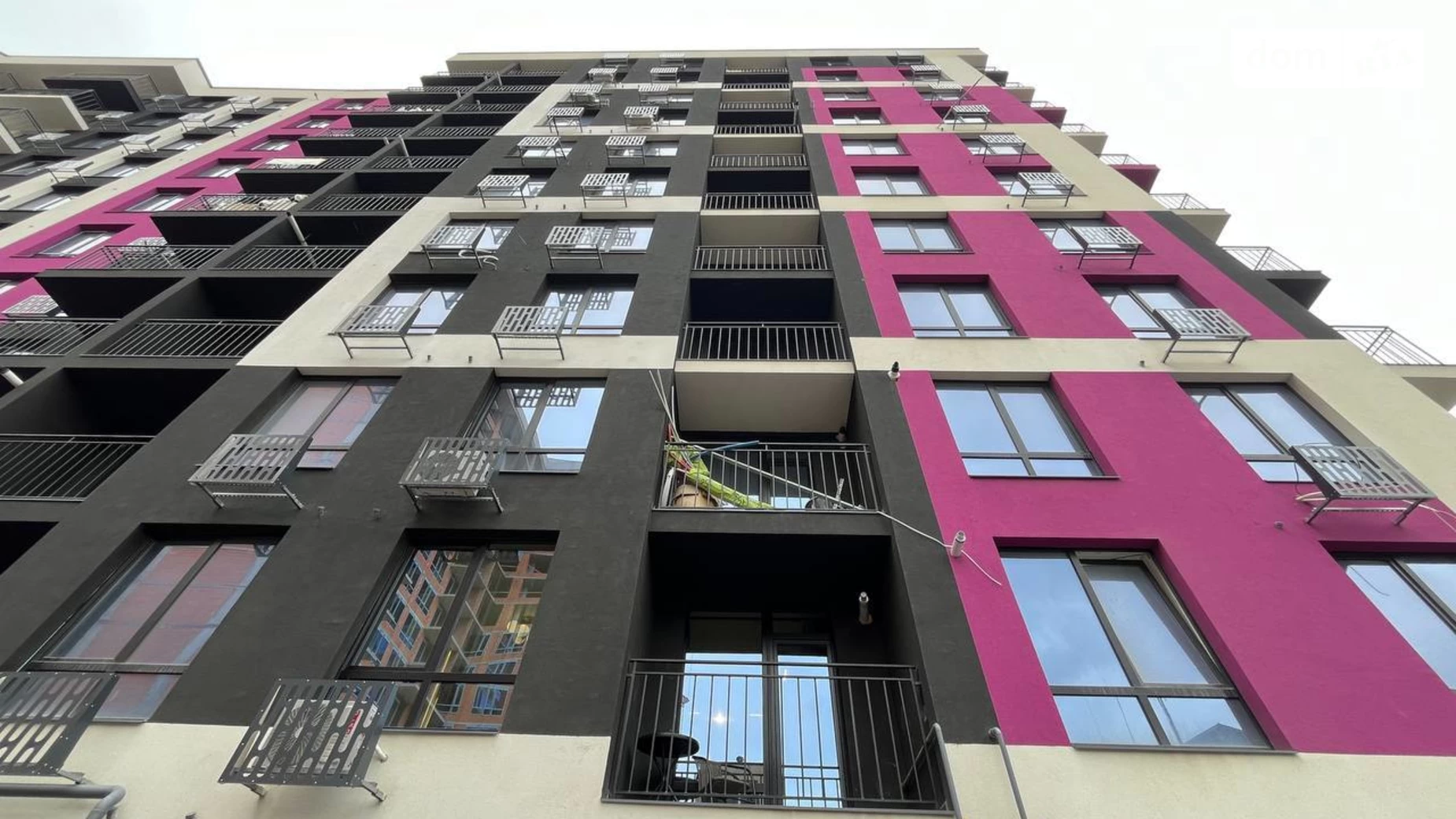 Продается 1-комнатная квартира 43 кв. м в Ивано-Франковске, ул. Крайковского, 1А корпус 8 - фото 5