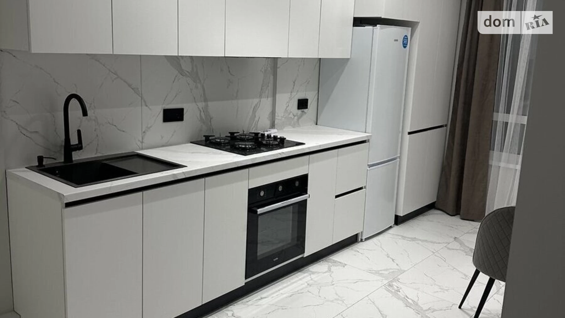 1-комнатная квартира 34 кв. м в Тернополе, ул. Петриковская - фото 2