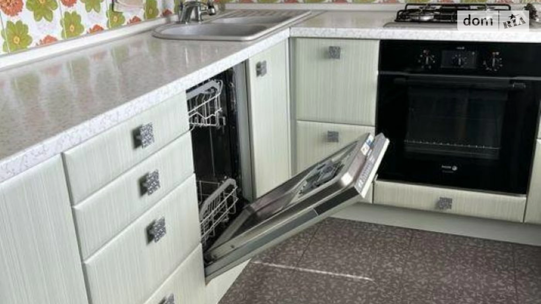 Продается 4-комнатная квартира 63.1 кв. м в Киеве, цена: 87000 $ - фото 2