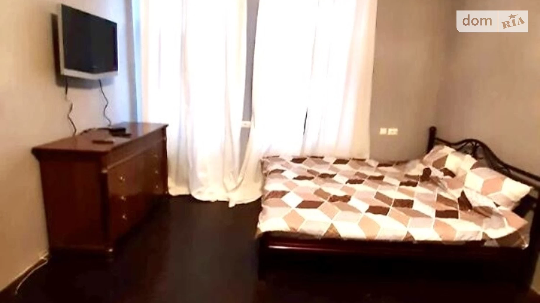 Продається 3-кімнатна квартира 70 кв. м у Ужгороді, пл. Петефі Шандора - фото 5
