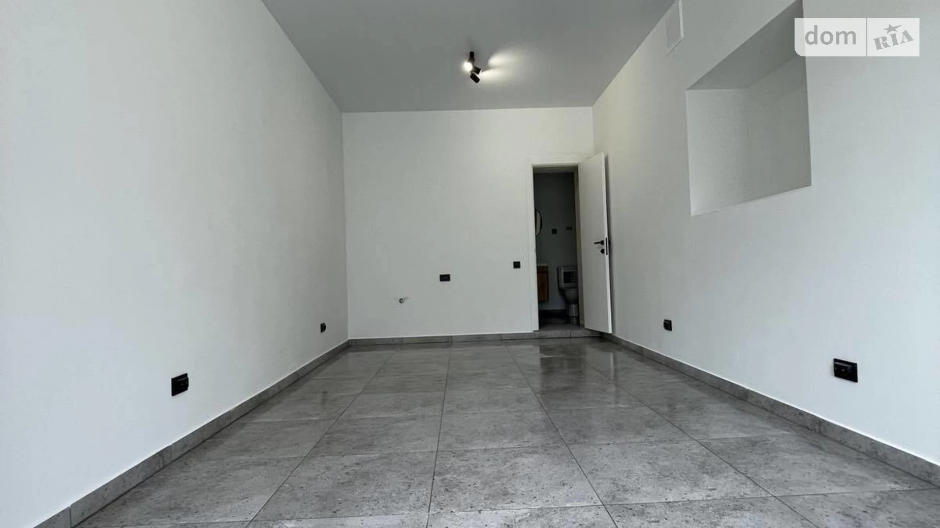 Здається в оренду офіс 20 кв. м в бізнес-центрі, цена: 250 $ - фото 2