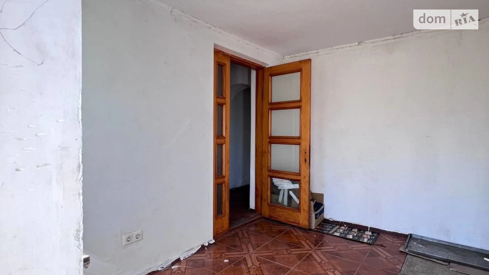 Продается дом на 2 этажа 230 кв. м с бассейном, цена: 52000 $ - фото 2