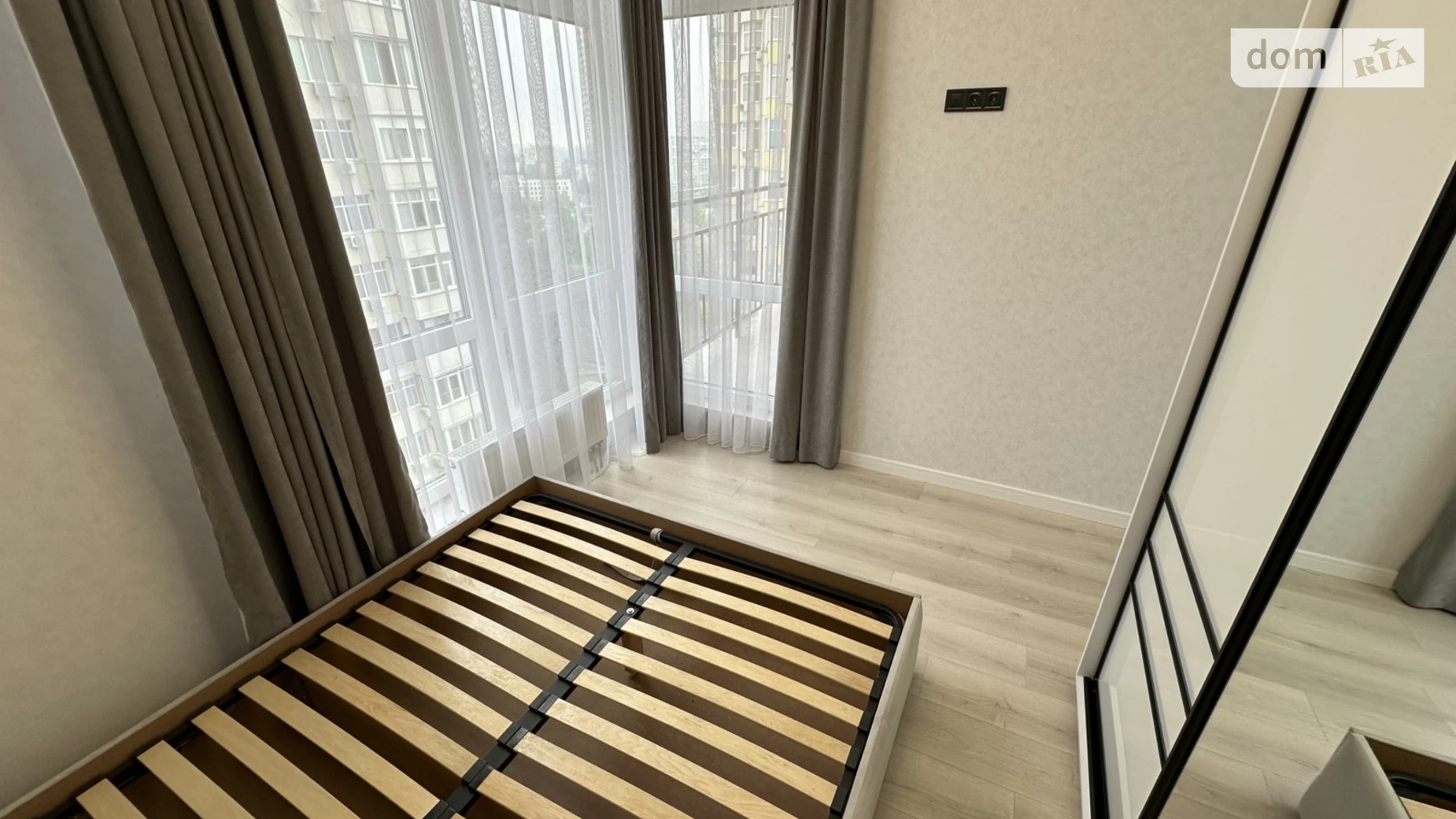 Продається 3-кімнатна квартира 53 кв. м у Одесі, вул. Краснова, 3 корпус 60 - фото 3