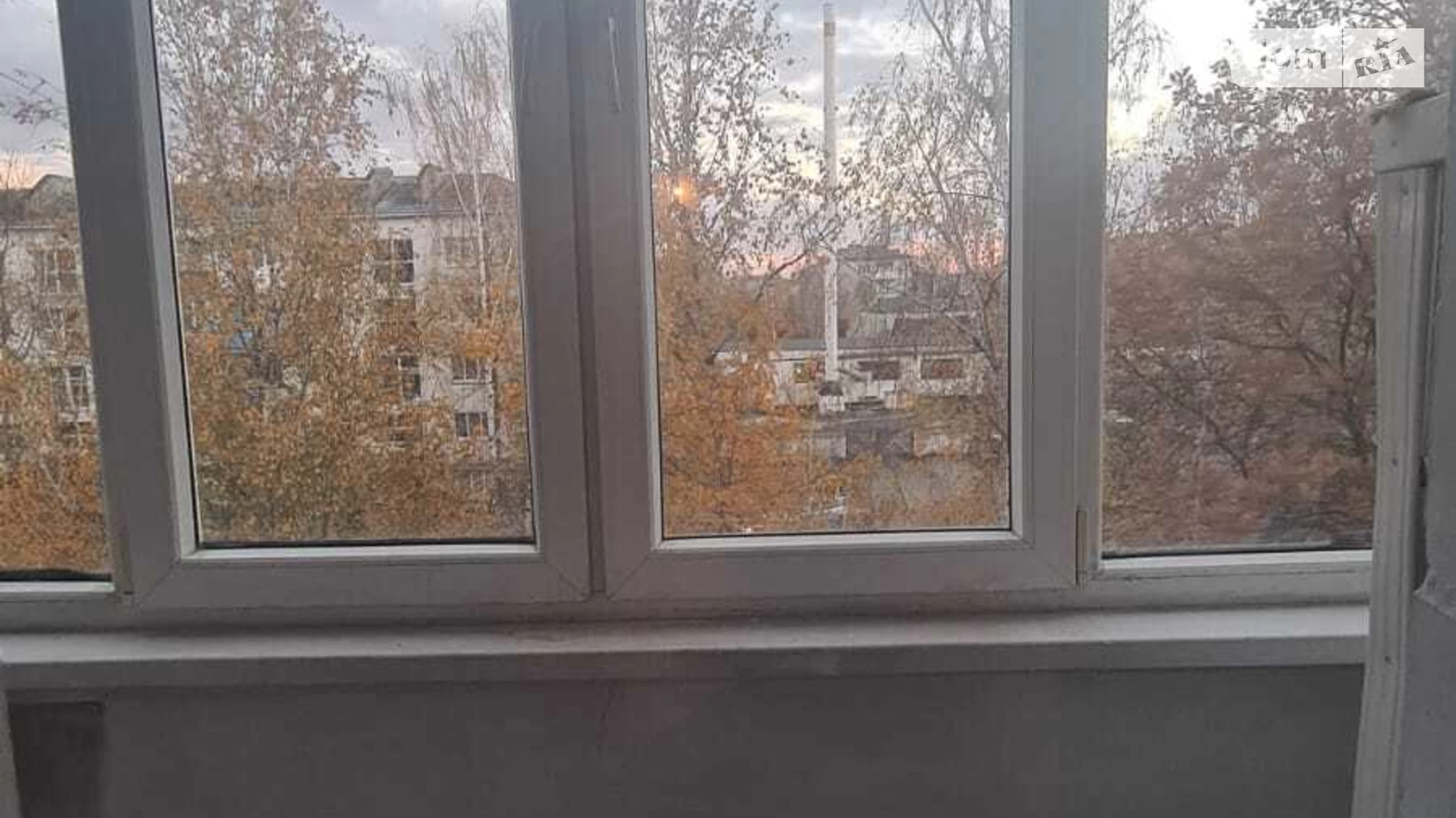 Продається 3-кімнатна квартира 57 кв. м у Звягелі, вул. Шевченка, 37 - фото 5