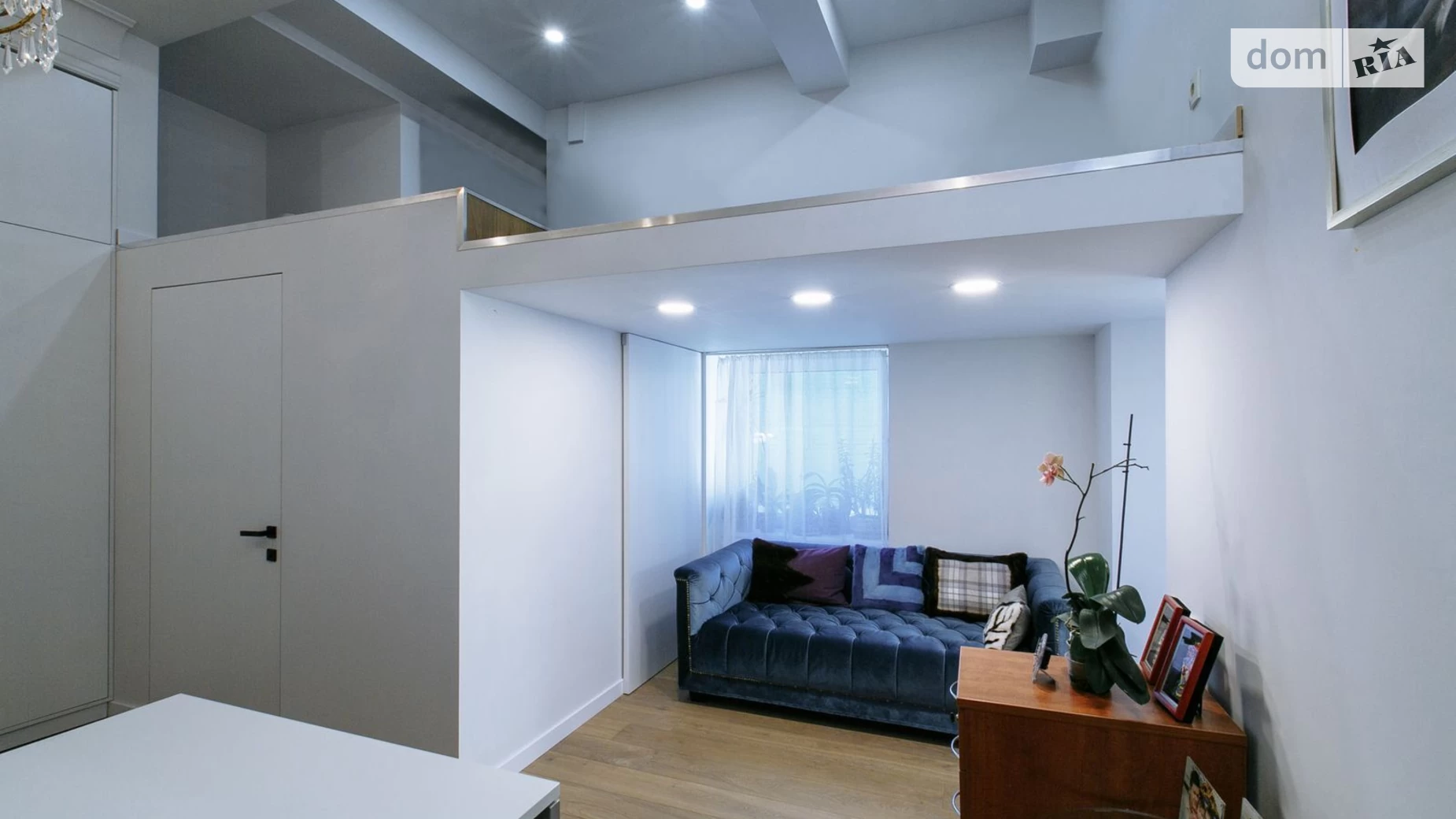 Сдается в аренду офис 180 кв. м в бизнес-центре, цена: 4000 $ - фото 5