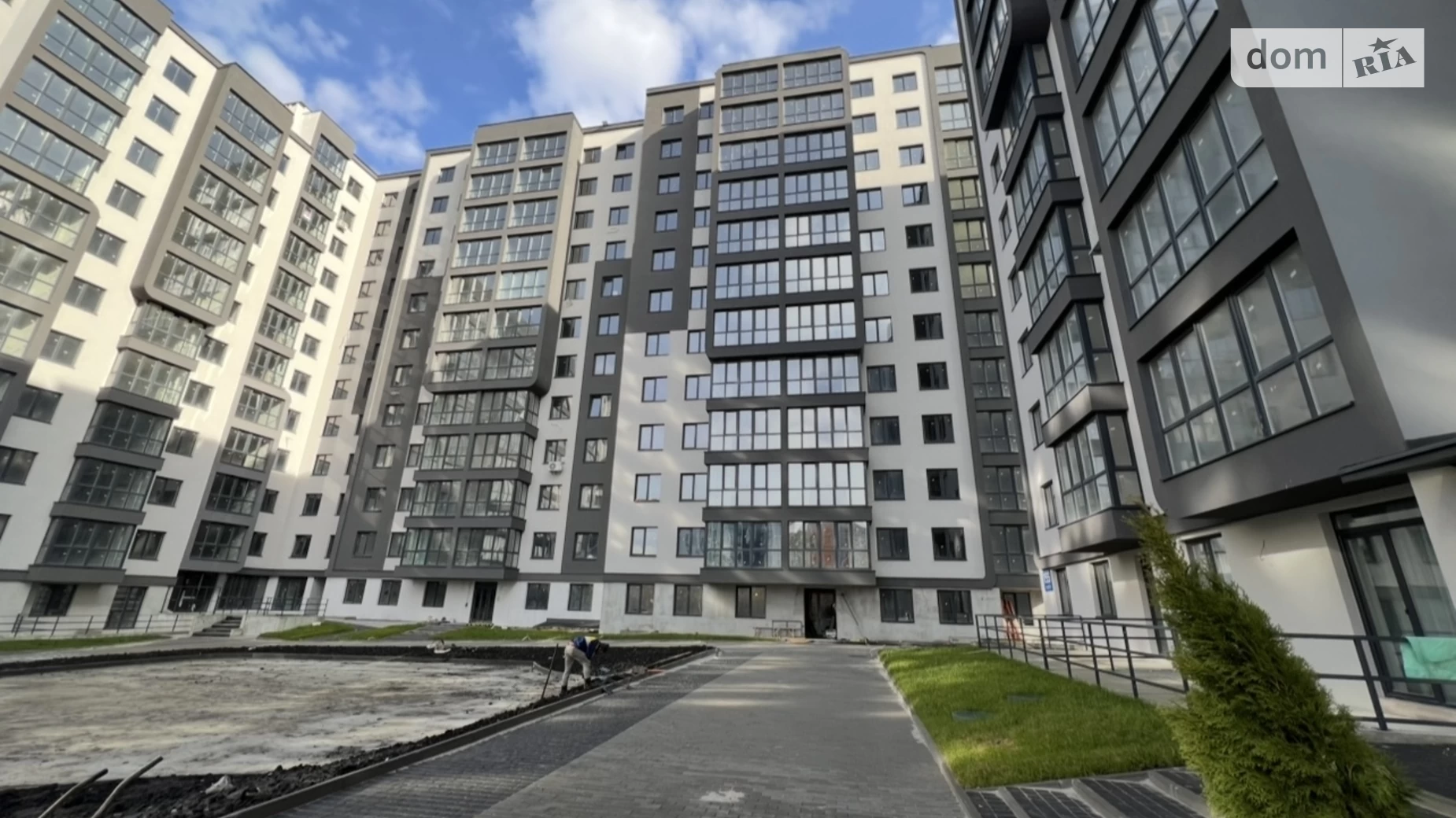 Продається 1-кімнатна квартира 50.1 кв. м у Львові, вул. Роксоляни, 161 - фото 2