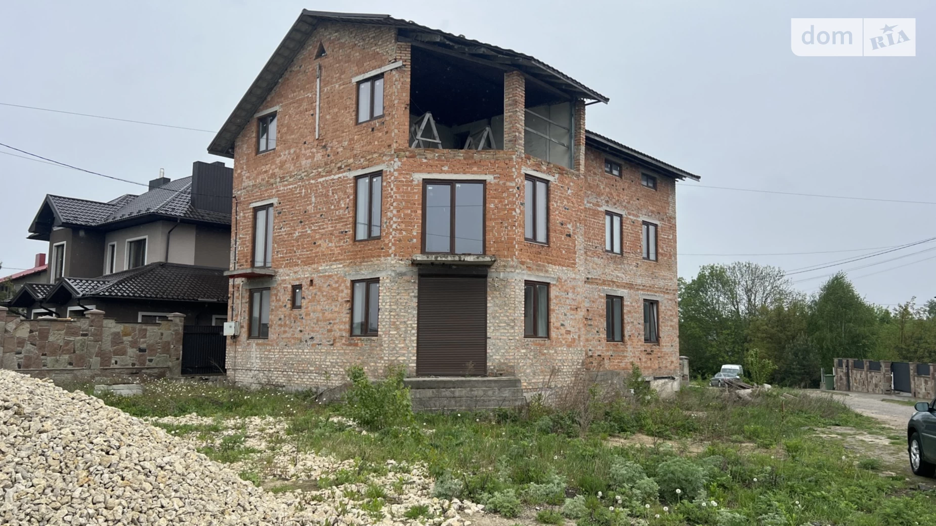Продается дом на 3 этажа 335 кв. м с верандой, цена: 95000 $ - фото 3
