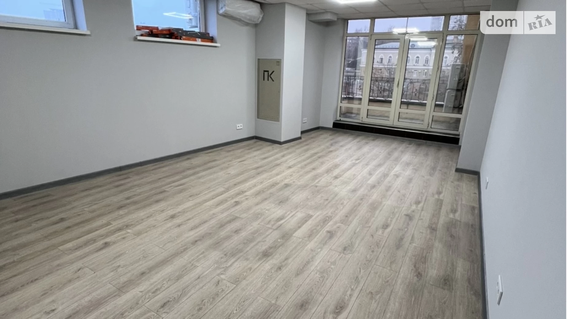 Сдается в аренду офис 40 кв. м в бизнес-центре, цена: 15000 грн - фото 2