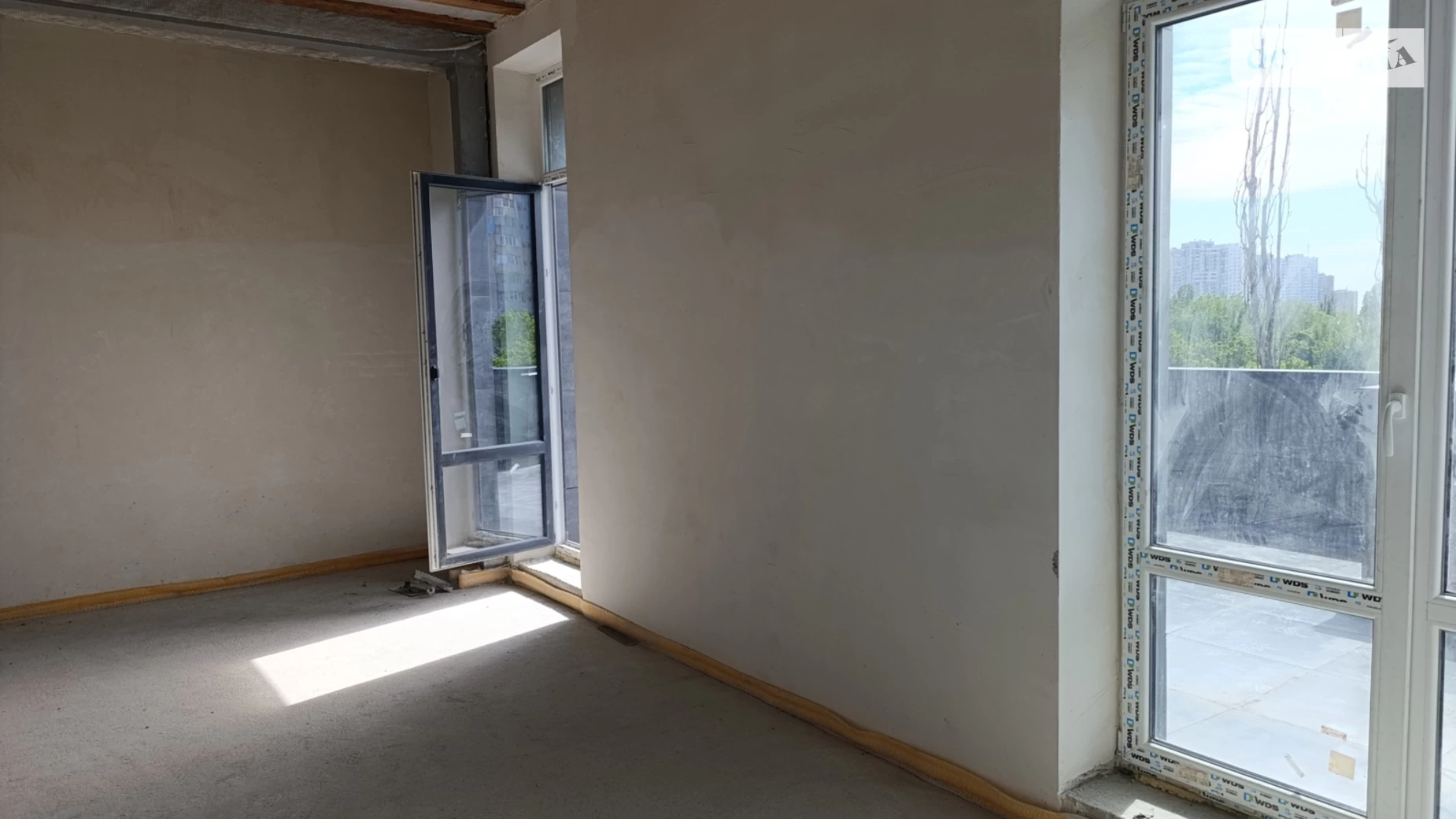 Продается 1-комнатная квартира 99.5 кв. м в Одессе, ул. Космонавтов, 23К - фото 4