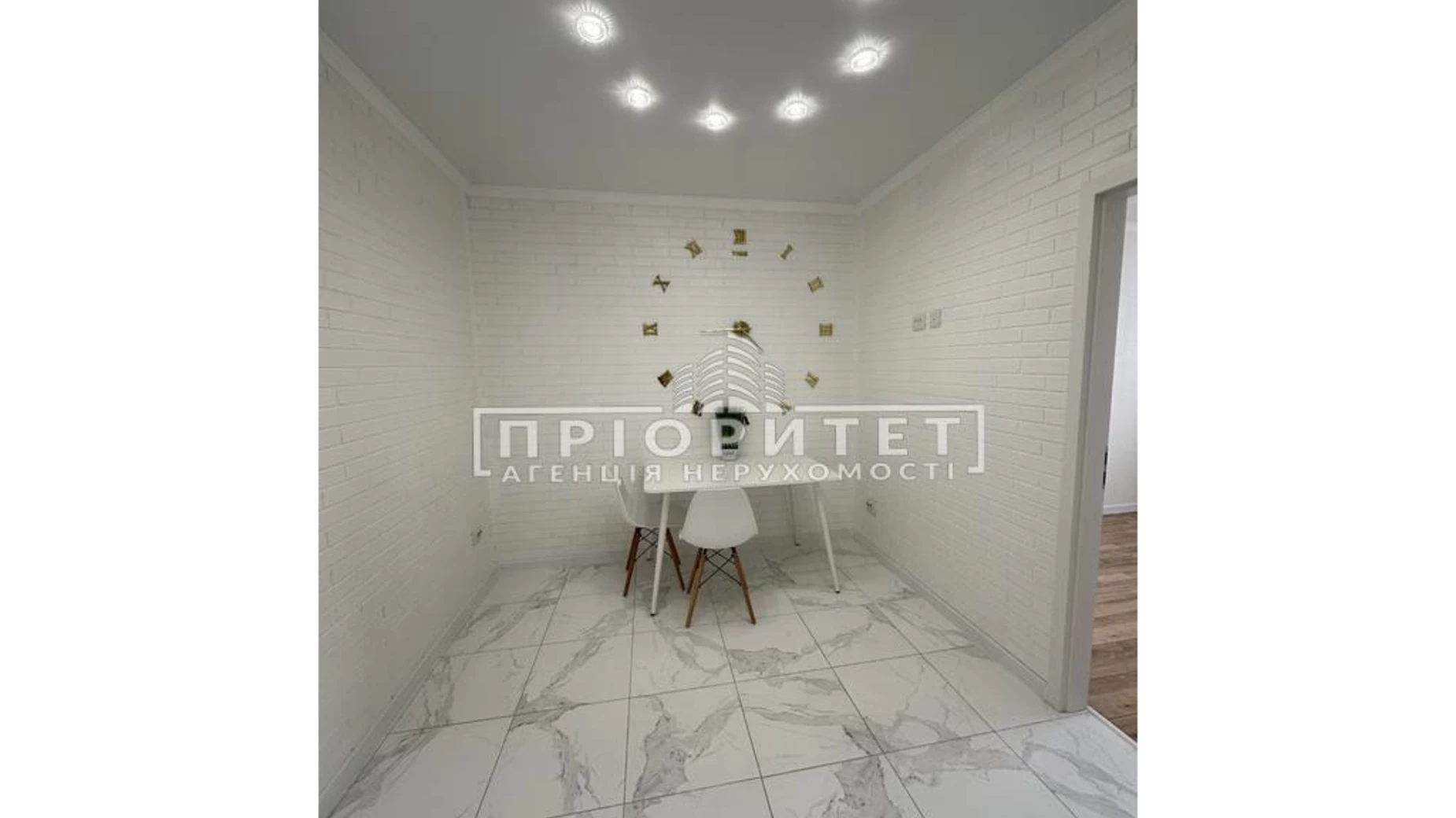 Продается 2-комнатная квартира 42 кв. м в, цена: 49000 $ - фото 3