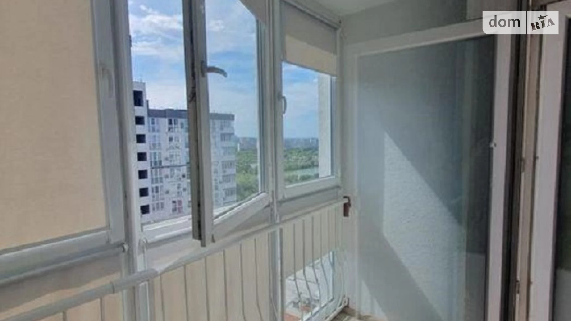Продается 1-комнатная квартира 50 кв. м в Киеве, ул. Драгоманова, 2А - фото 4