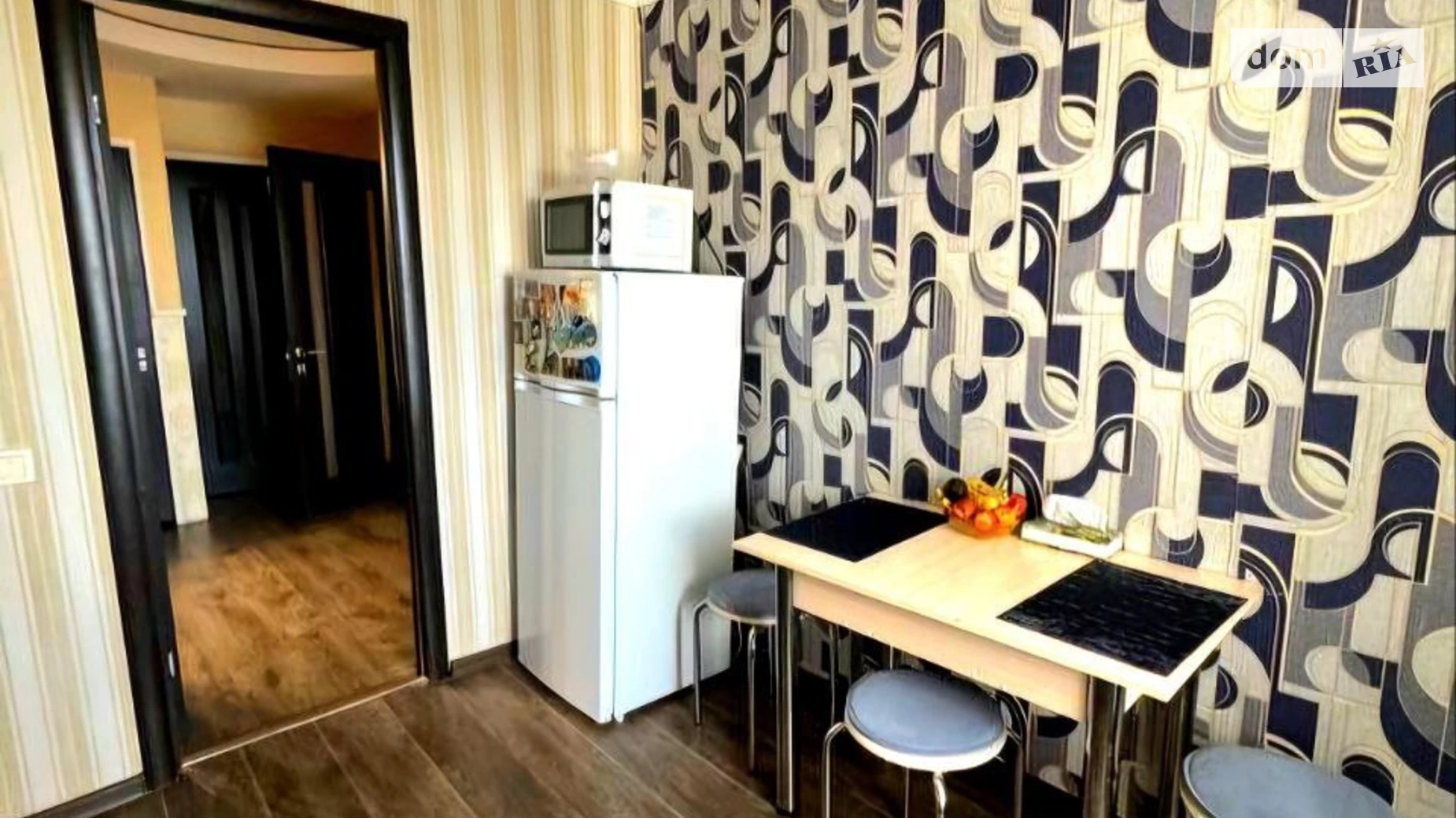 Продается 2-комнатная квартира 48.5 кв. м в Днепре, ул. Квартальная(Гладкова), 3 - фото 2
