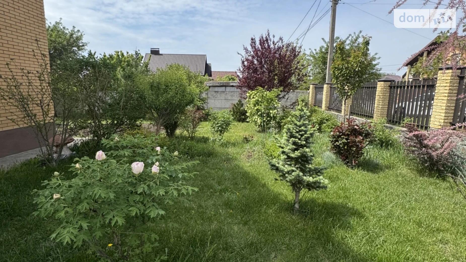 Продается дом на 2 этажа 155 кв. м с гаражом, цена: 177000 $ - фото 3