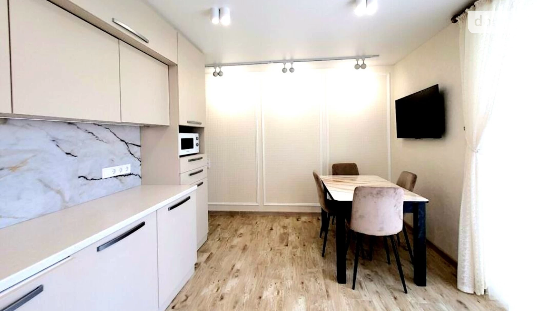 Сдается в аренду 1-комнатная квартира 68 кв. м в, цена: 24000 грн - фото 2
