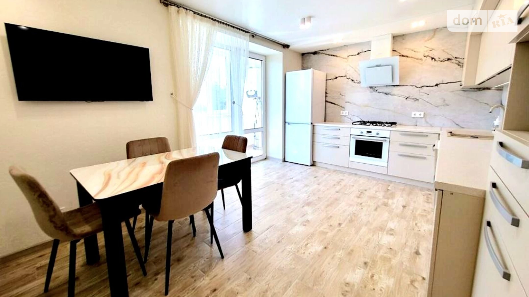 Сдается в аренду 1-комнатная квартира 68 кв. м в, цена: 24000 грн - фото 4