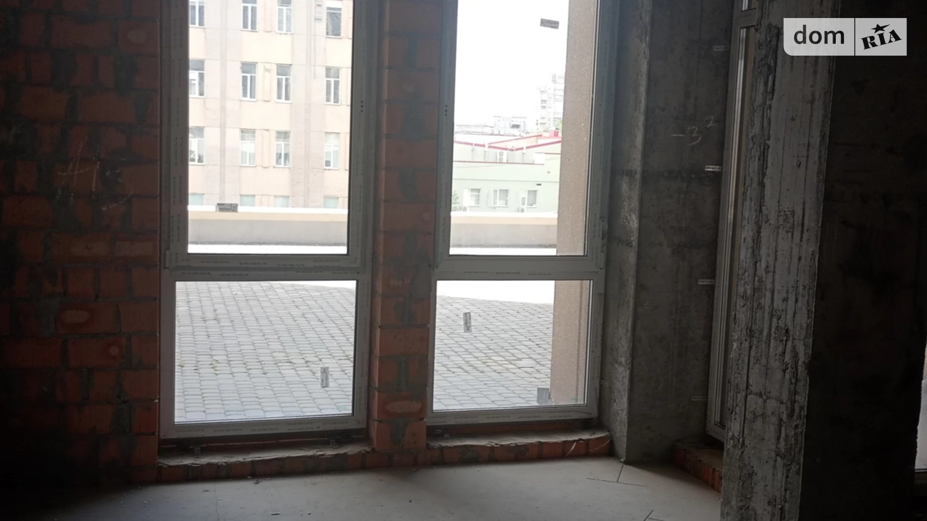 Продается 2-комнатная квартира 80 кв. м в Виннице, просп. Космонавтов, 49 - фото 3