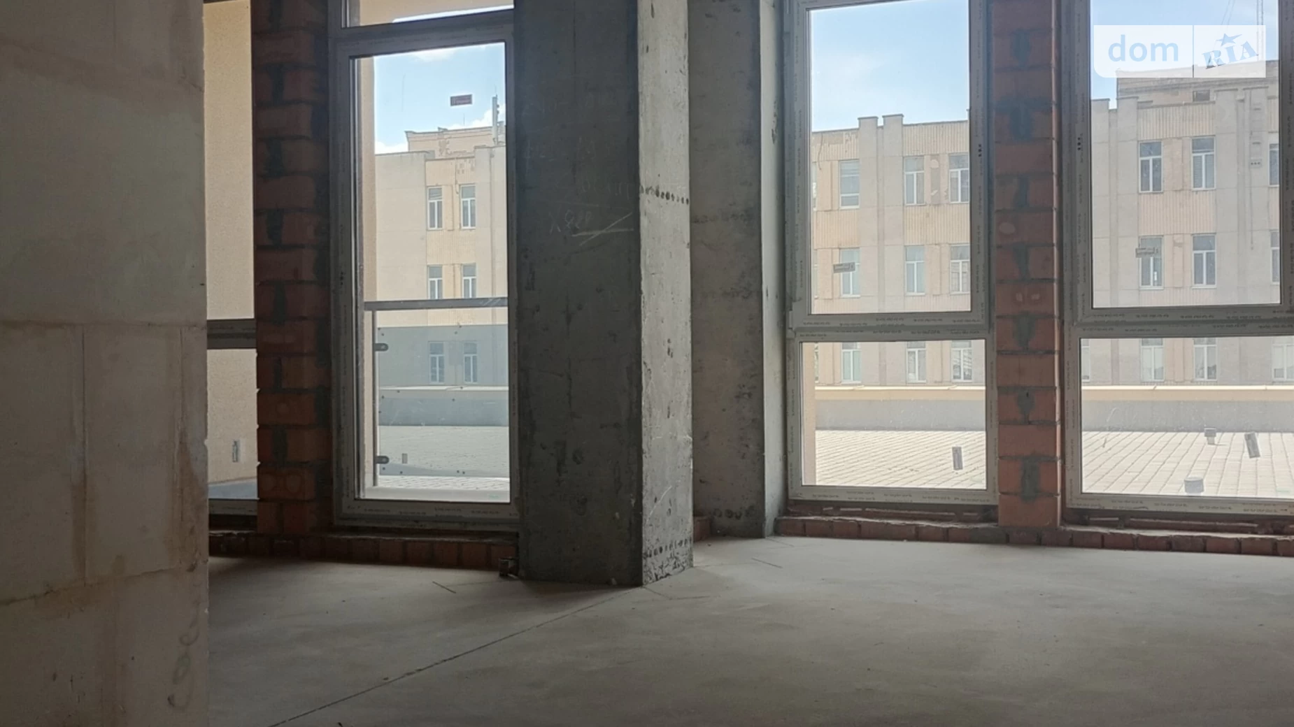 Продається 2-кімнатна квартира 82 кв. м у Вінниці, просп. Космонавтів, 49 - фото 5