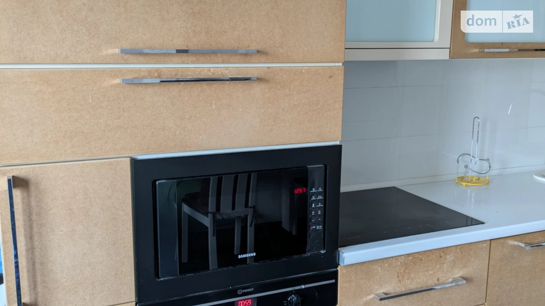 Продается 1-комнатная квартира 46 кв. м в Киеве, ул. Драгоманова, 1Б - фото 2