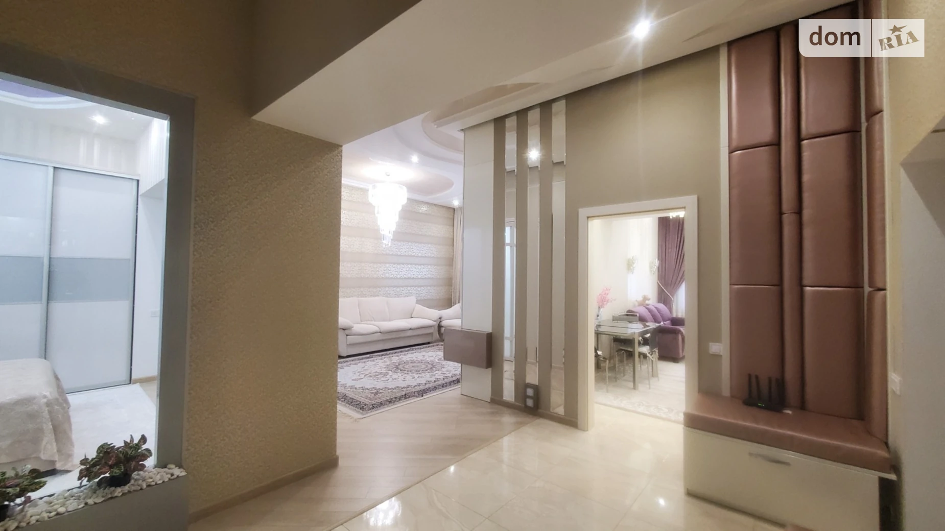 Продается 2-комнатная квартира 89 кв. м в Хмельницком, Старокостянтиновское шоссе, 26/3 - фото 2