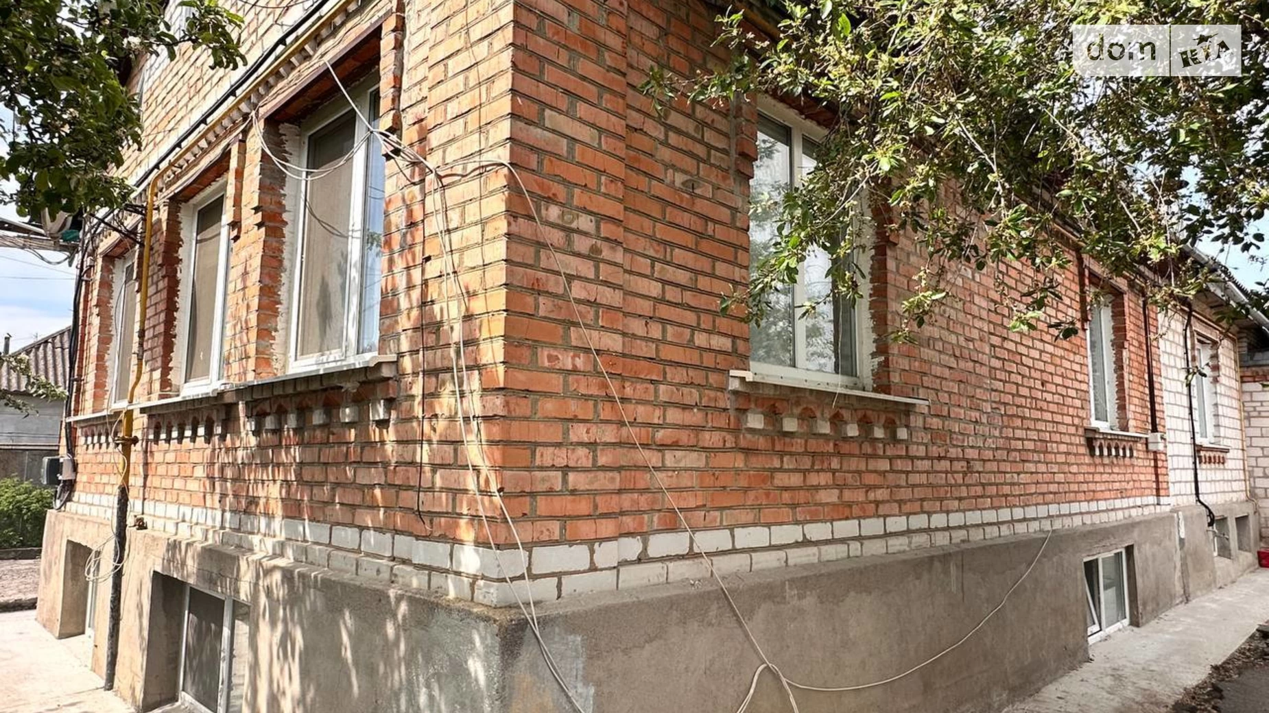 Продается одноэтажный дом 160 кв. м с камином, цена: 135000 $ - фото 2