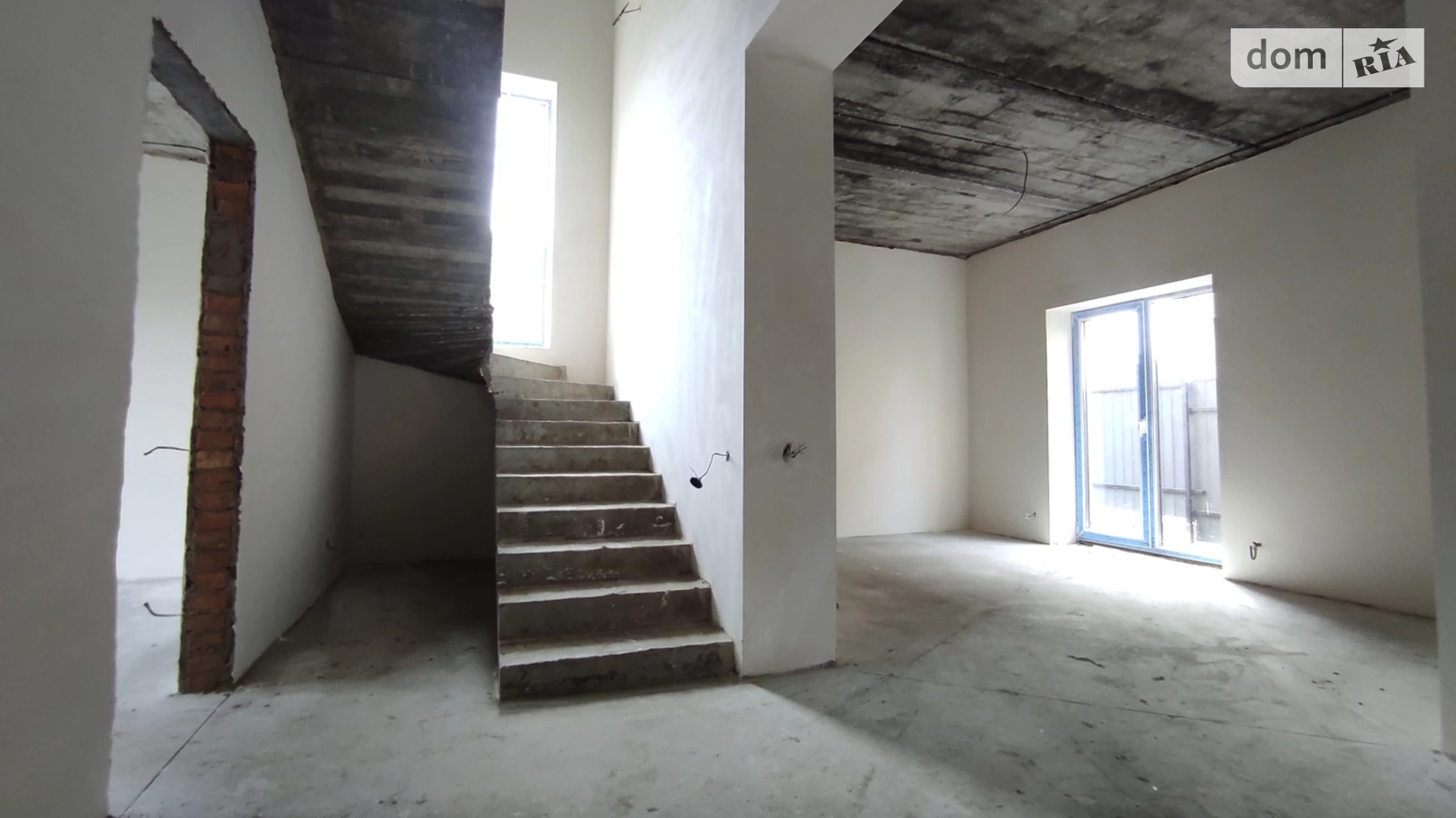 Продается дом на 2 этажа 126.3 кв. м с террасой, цена: 115000 $ - фото 2