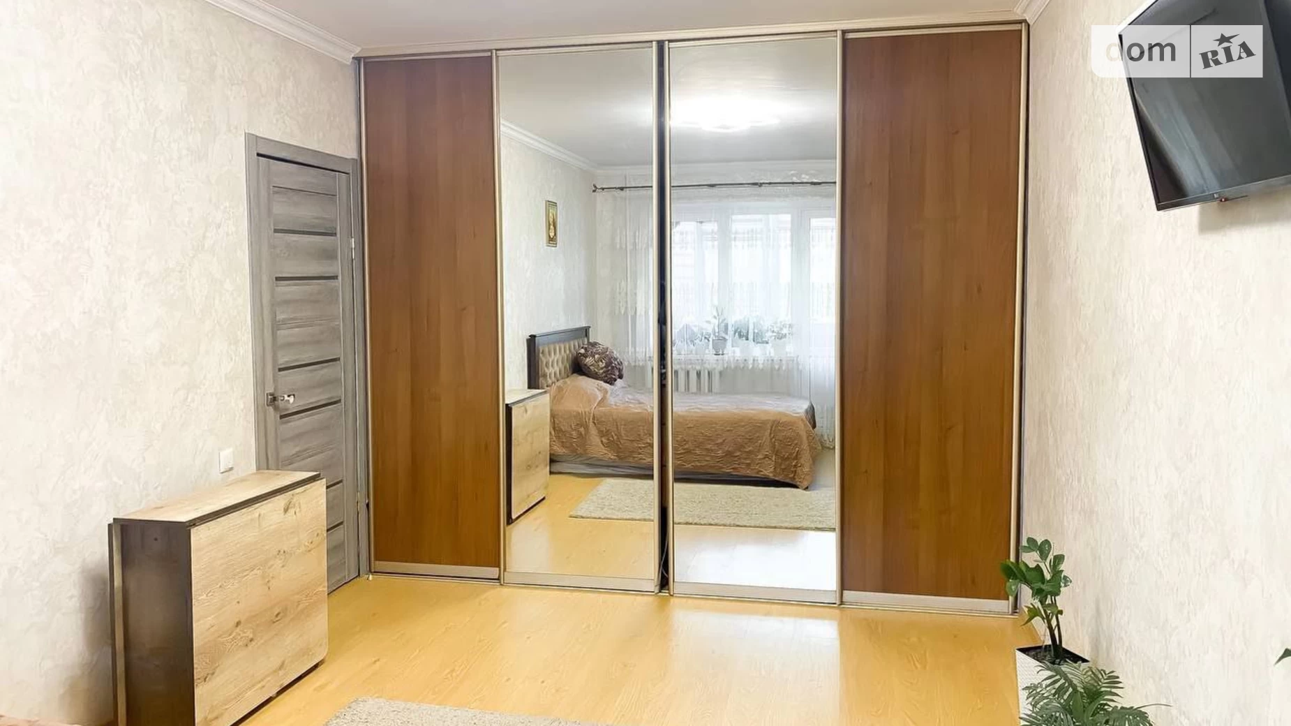 Продается 1-комнатная квартира 35 кв. м в Ровно, ул. Кулика и Гудачека(Макарова), 46 - фото 5
