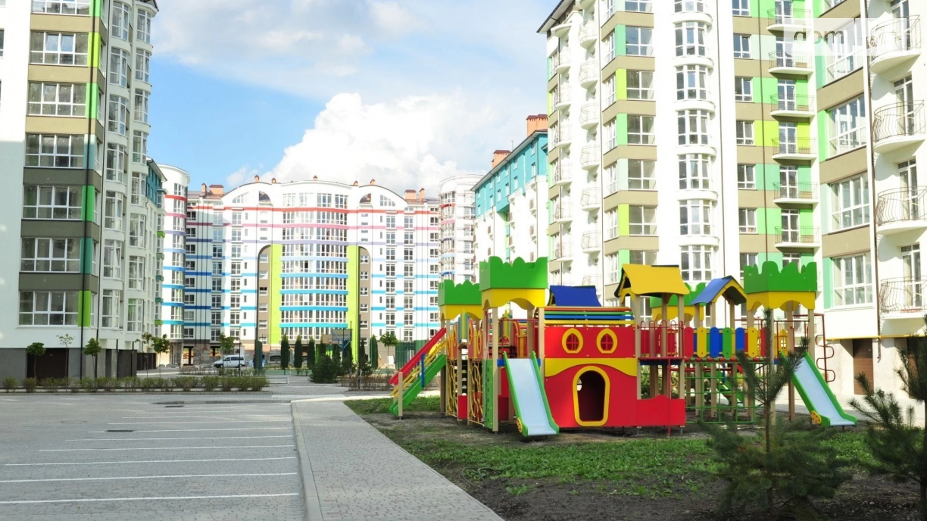 Продается 1-комнатная квартира 39 кв. м в Ивано-Франковске, ул. Слободская - фото 2
