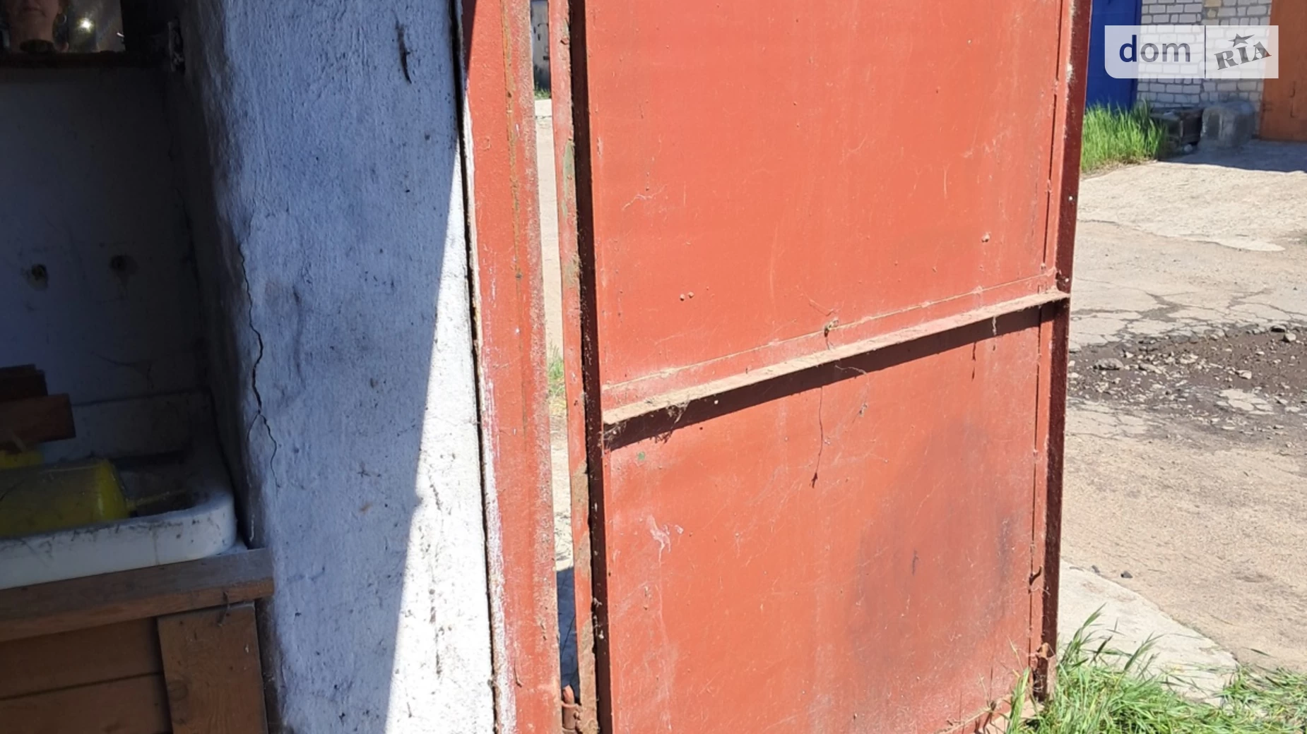 Продается место в гаражном кооперативе под легковое авто на 21 кв. м, цена: 2200 $ - фото 4