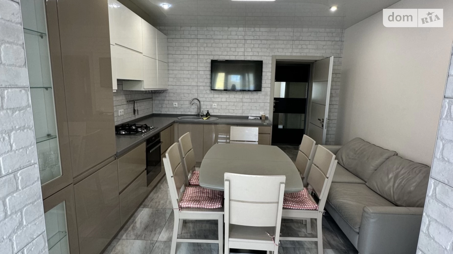 Сдается в аренду 3-комнатная квартира 90 кв. м в Днепре, цена: 27000 грн - фото 2