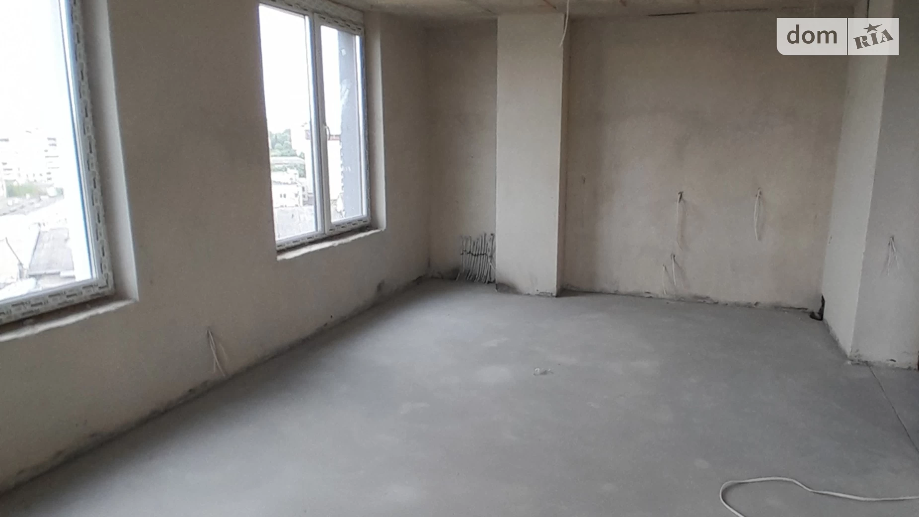 Продается 2-комнатная квартира 60.3 кв. м в Ивано-Франковске, ул. Целевича Юлиана, 28 - фото 2