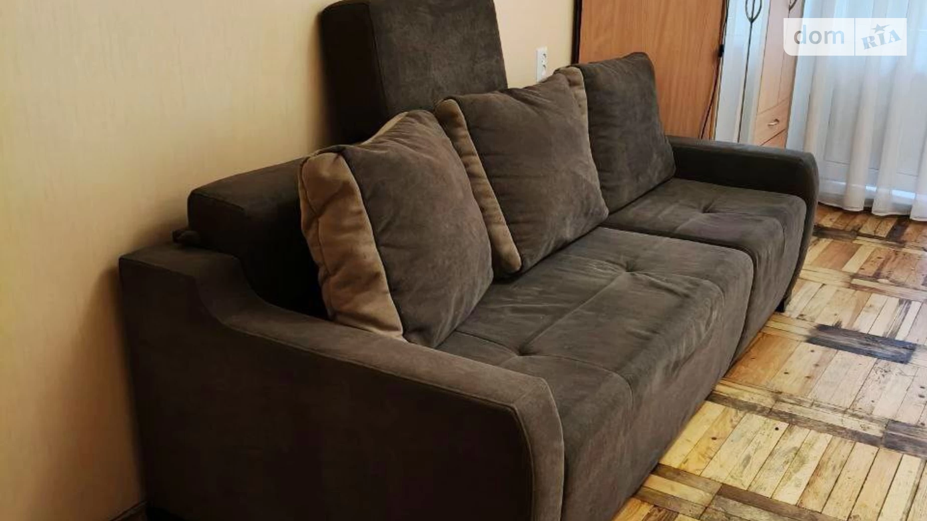 Продается 3-комнатная квартира 71 кв. м в Днепре, ул. Рабочая, 75 - фото 2